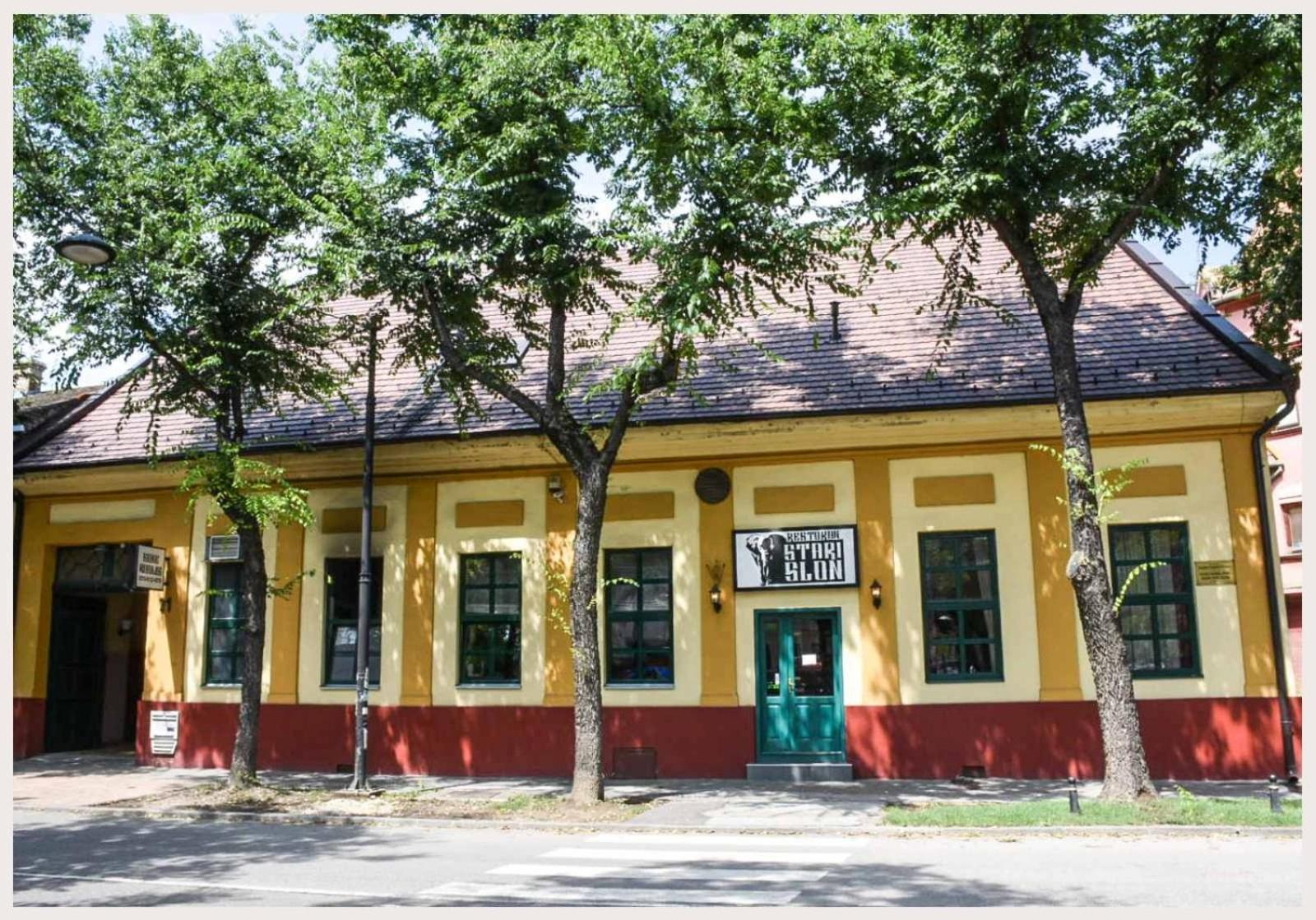 Stari Slon Hotel Sombor Exterior foto