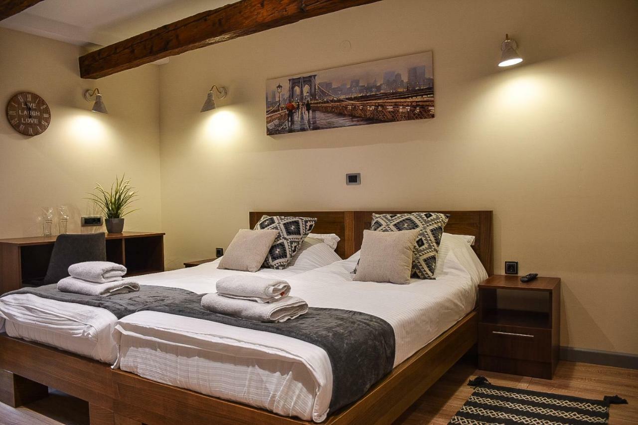 Stari Slon Hotel Sombor Exterior foto